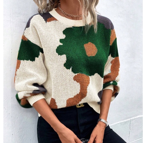 Cozy Floral Print Oversized Sweater Top - Picture 6 of 7